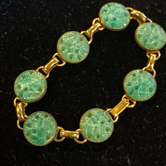Vintage Czech Faux Peking Jade Floral Bracelet - Picture 5 of 9